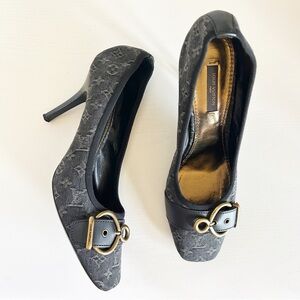 Louis Vuitton Vintage Monogram Canvas Black Gray Buckle Heels Pumps Size EU 39.5